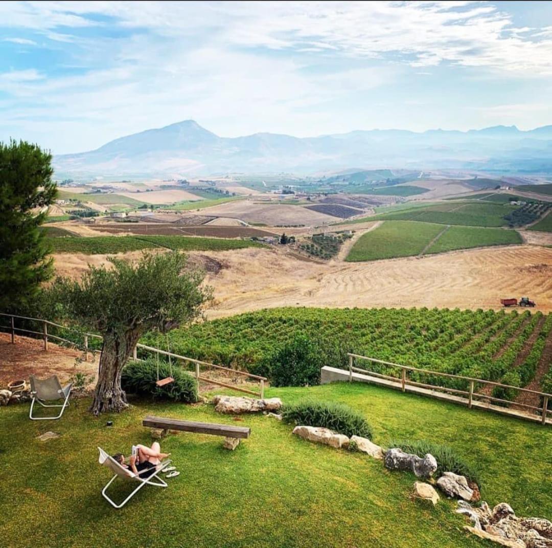 Agriturismo Antichi Granai Calatafimi Exterior photo