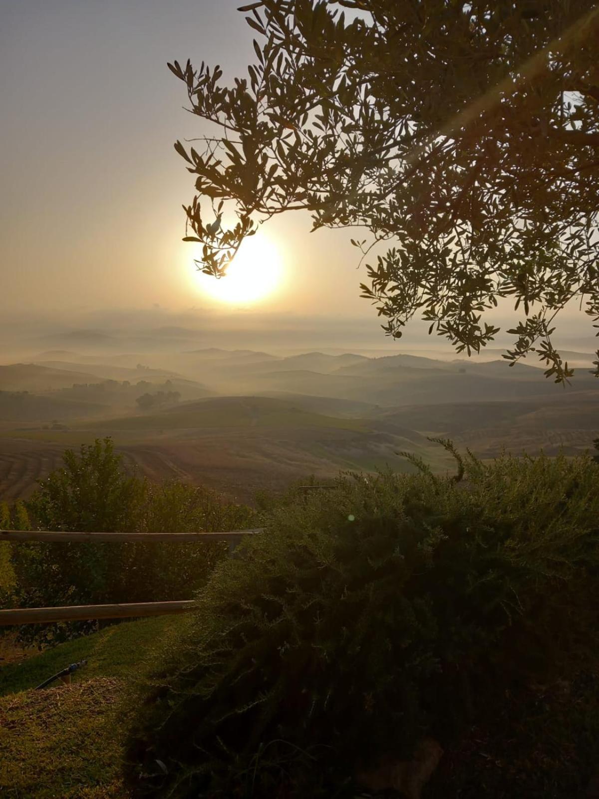 Agriturismo Antichi Granai Calatafimi Exterior photo