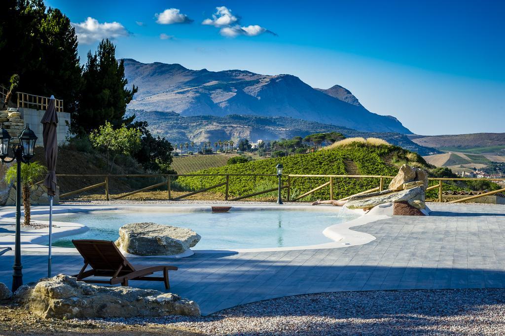 Agriturismo Antichi Granai Calatafimi Exterior photo