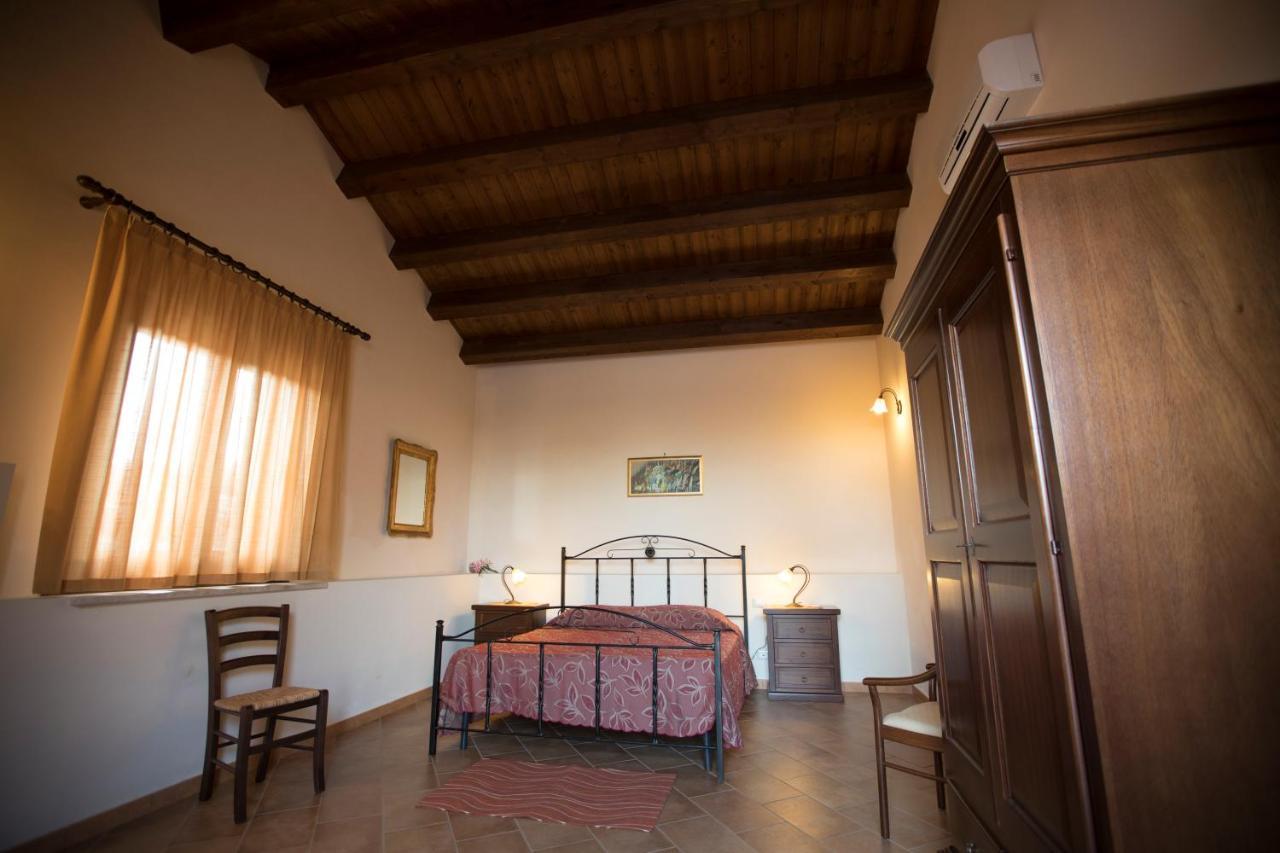 Agriturismo Antichi Granai Calatafimi Exterior photo